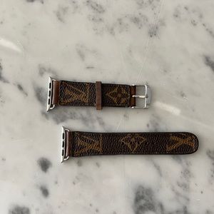 LouisVuitton Apple watch strap